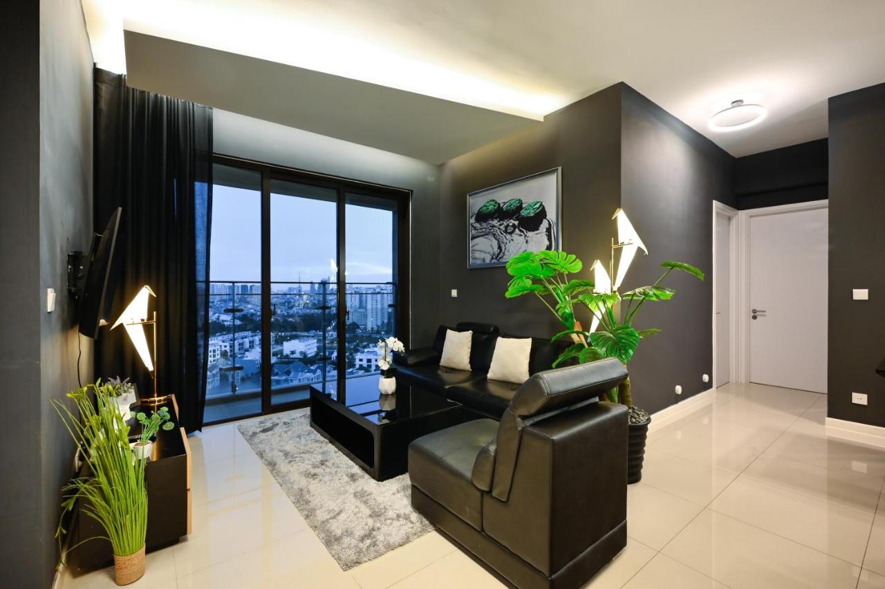 Estella Heights Saigon City View 2Br Apartment & Pool, Хошимин Экстерьер фото