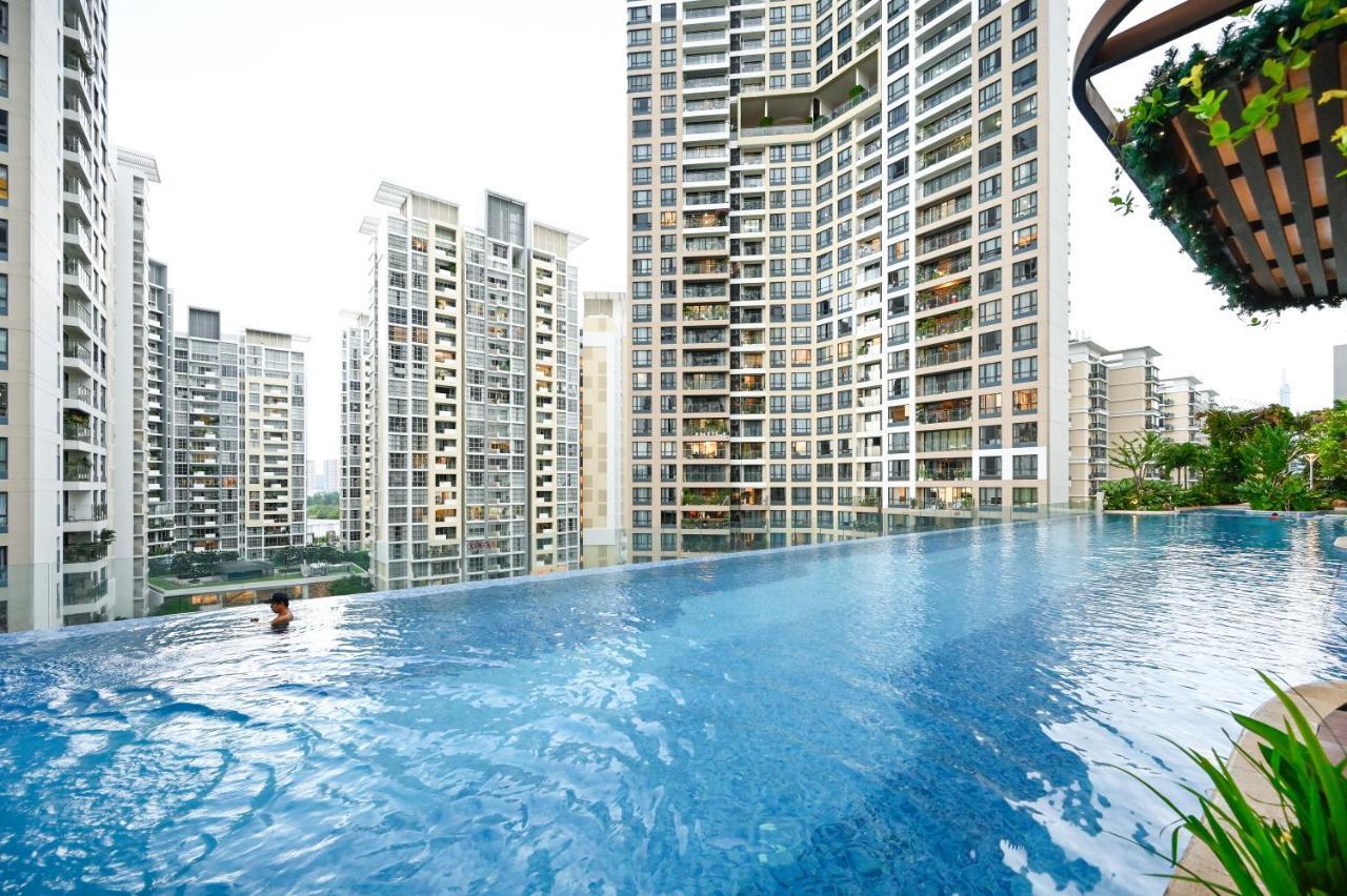 Estella Heights Saigon City View 2Br Apartment & Pool, Хошимин Экстерьер фото