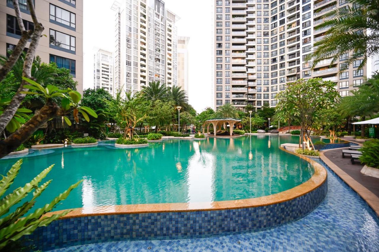 Estella Heights Saigon City View 2Br Apartment & Pool, Хошимин Экстерьер фото