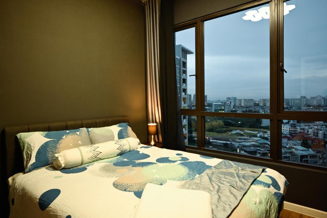 Estella Heights Saigon City View 2Br Apartment & Pool, Хошимин Экстерьер фото